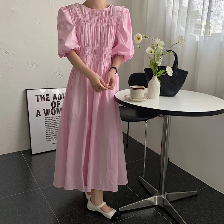 

Make Korean elastic effect of fold collar hubble-bubble sleeve dress