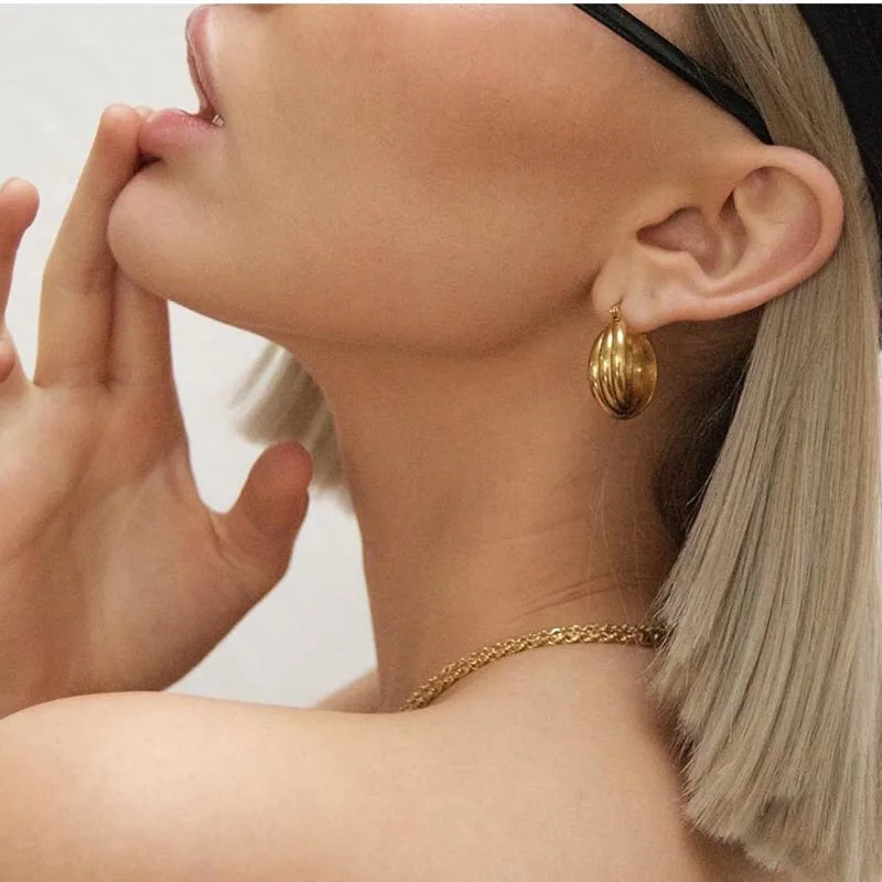 США популярные минималистичные витые круглые серьги золотые маленькие