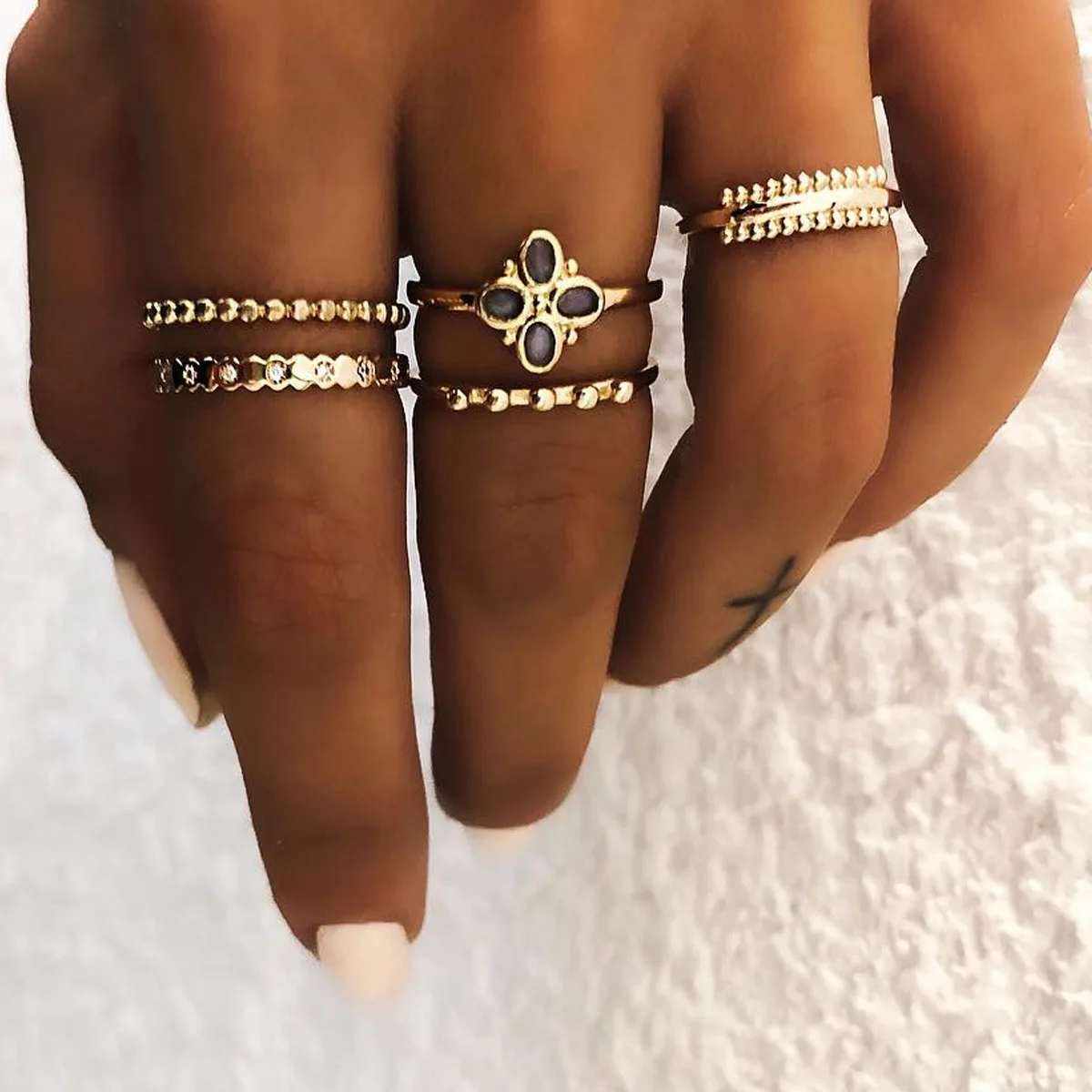 

5Pcs Metal Gold Color Trendy Crystal Clover Rings Set for Women Charm Punk Anillos Bague Femme Teen Couple Fashion Jewelry Gifts
