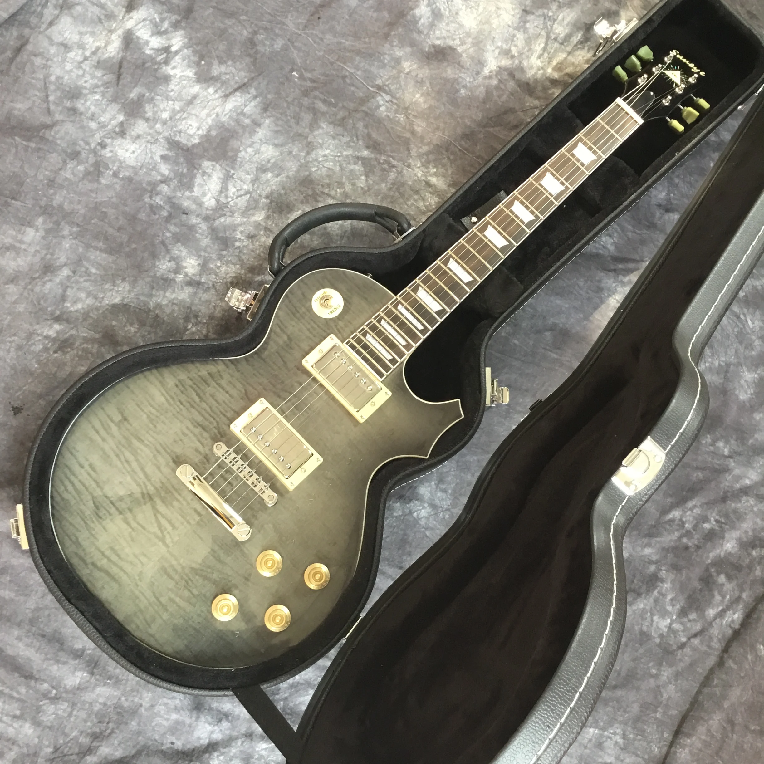 Новая электрическая гитара из красного дерева реальное фото черная. Бесплатная