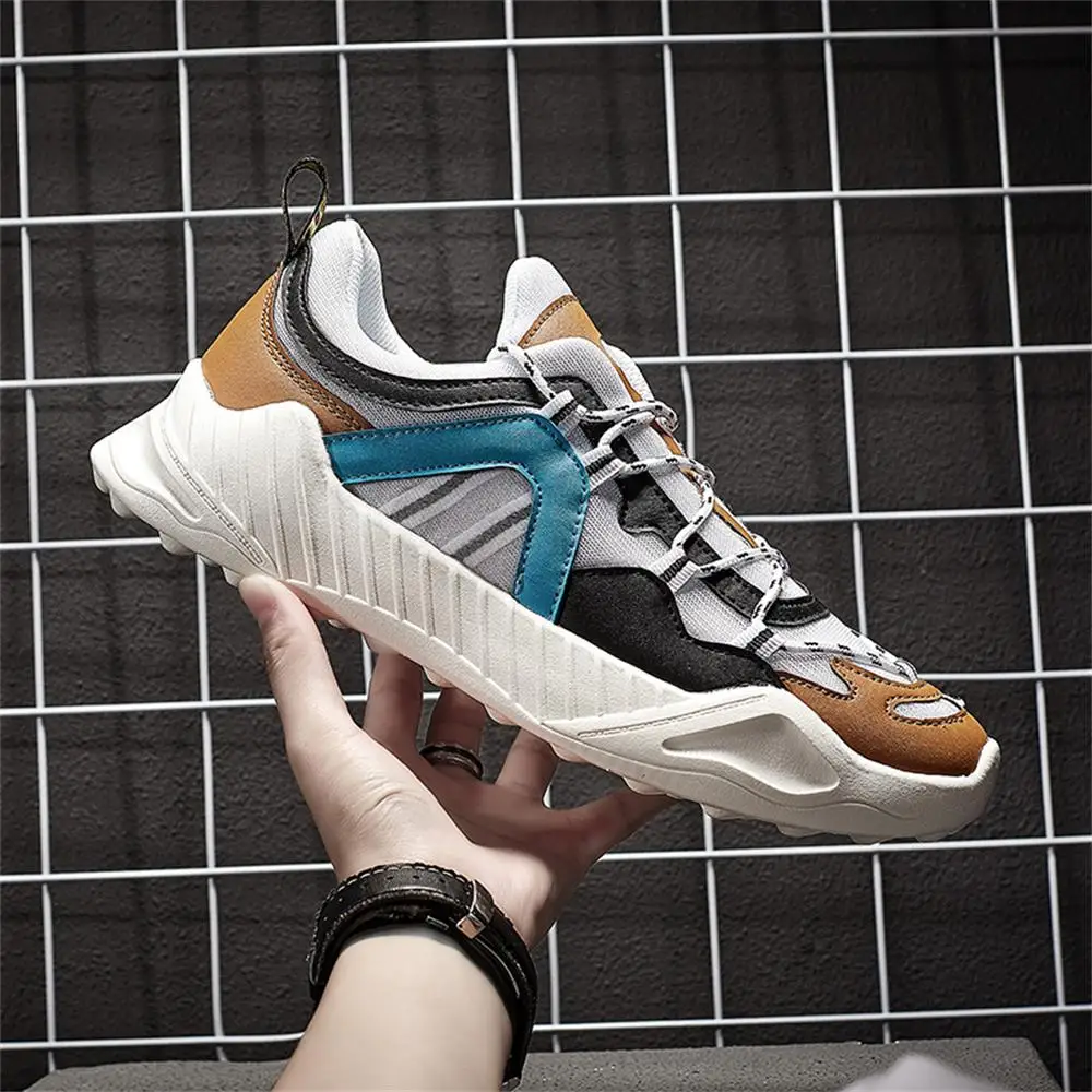 

New style fashion mesh men's shoes all-match sports shoes. Four seasons fitness running shoes, comprehensive training shoes