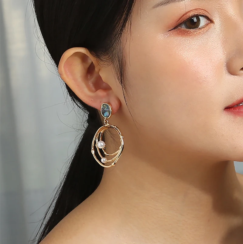 

New Fashion Women Multi-layer Drop Earring Round Shape Drop Earring Elegant Pearl Abalone Shell Earring Jewelry Birthday Gifts