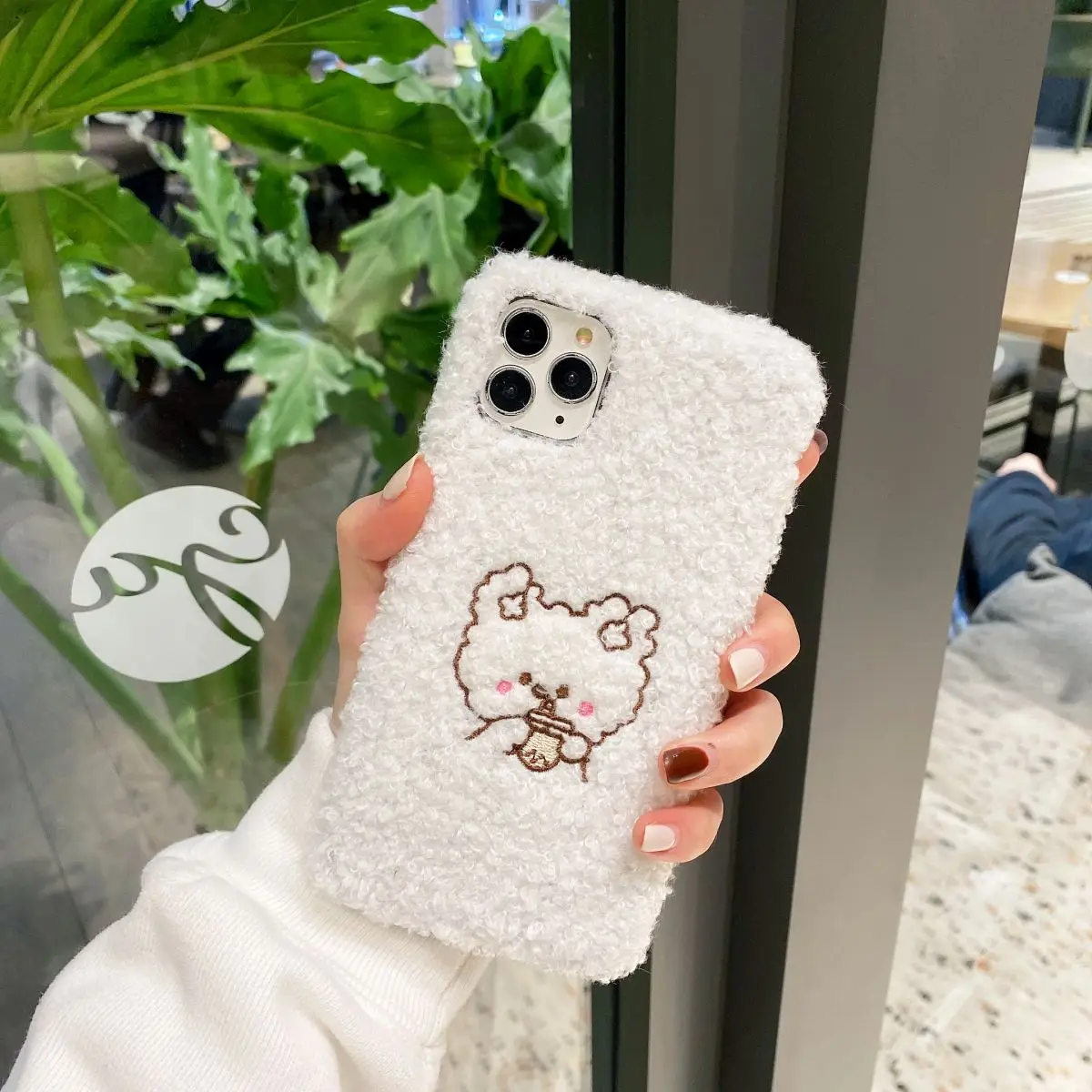 

Milk tea dog mobile phone case for iPhone7 8 X XS XR 11 12 and other series