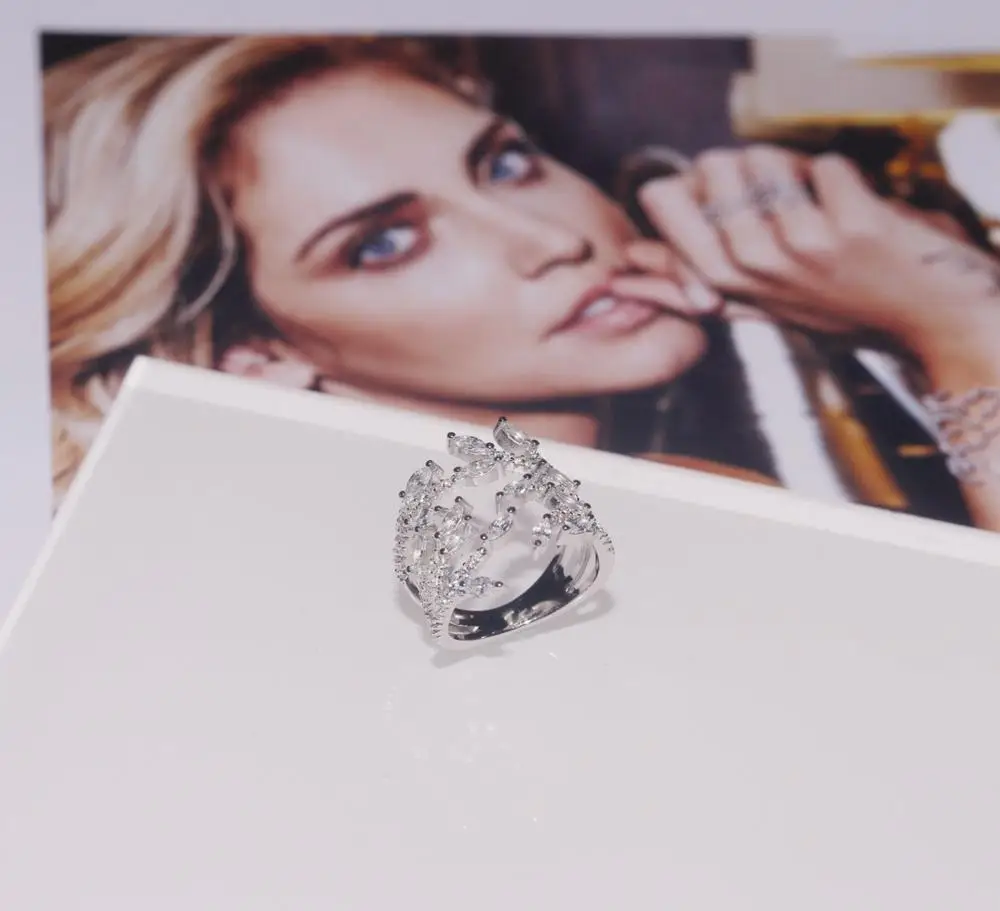 Женское кольцо в виде ветки из серебра 925 пробы | Украшения и аксессуары