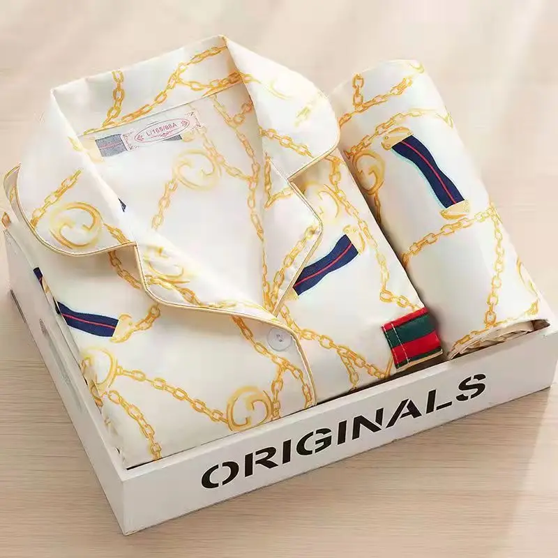 

Women's Silk Pajamas Autumn Thin Section Long-sleeved Trousers Two-piece Cardigan Silk Satin Home Service Women's Sexy Pajamas