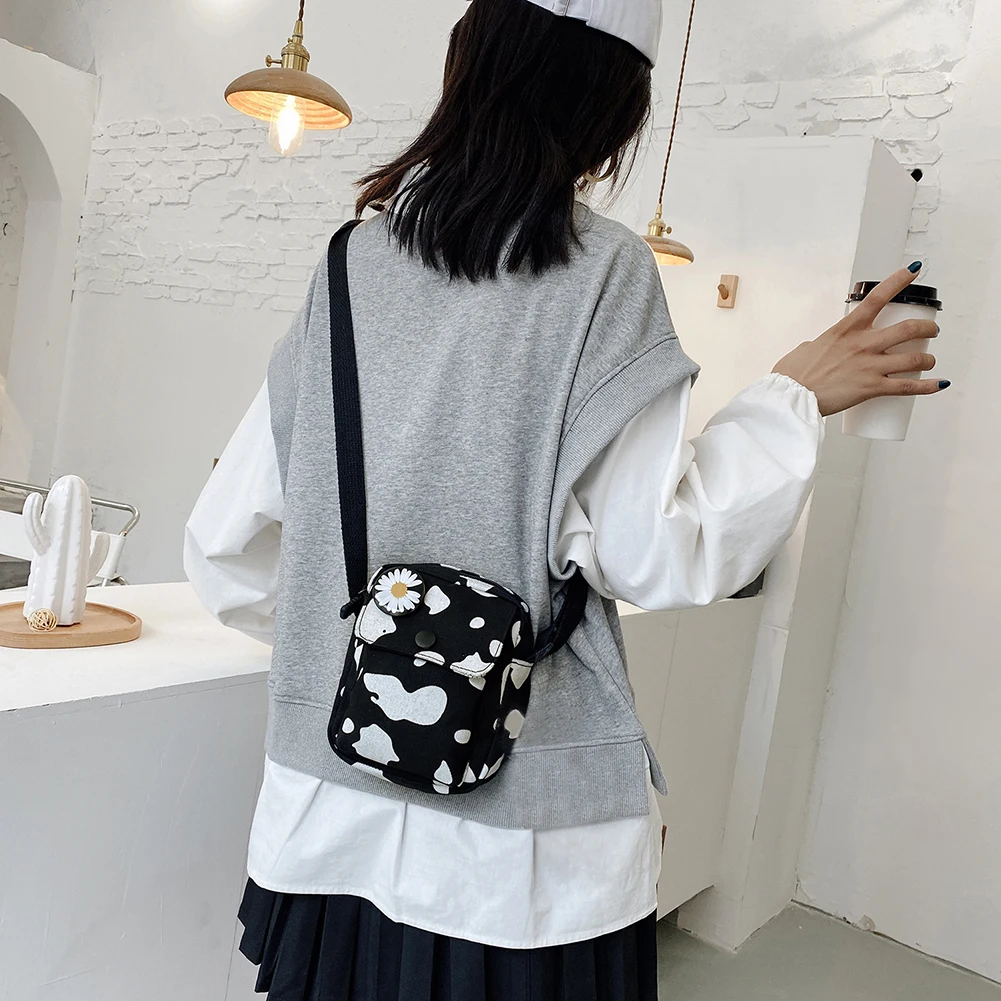 Маленькая трендовая женская сумка через плечо 2021 дешевая качественная для денег