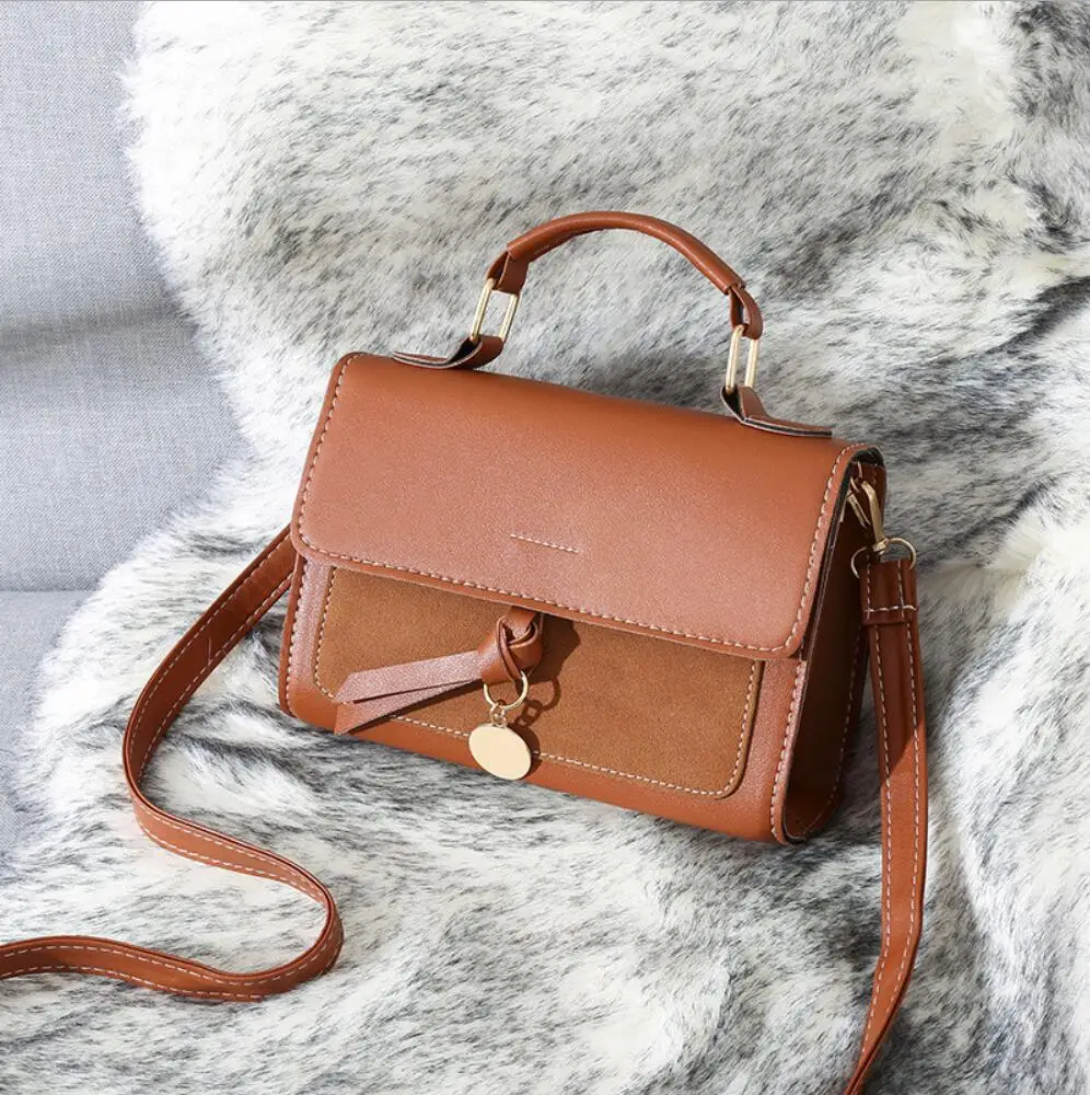 

New shoulder bags for women 2020 Joker luxury Shoulder Messenger Bag Fashion Simple Small Square Bag Simple and generous handbag
