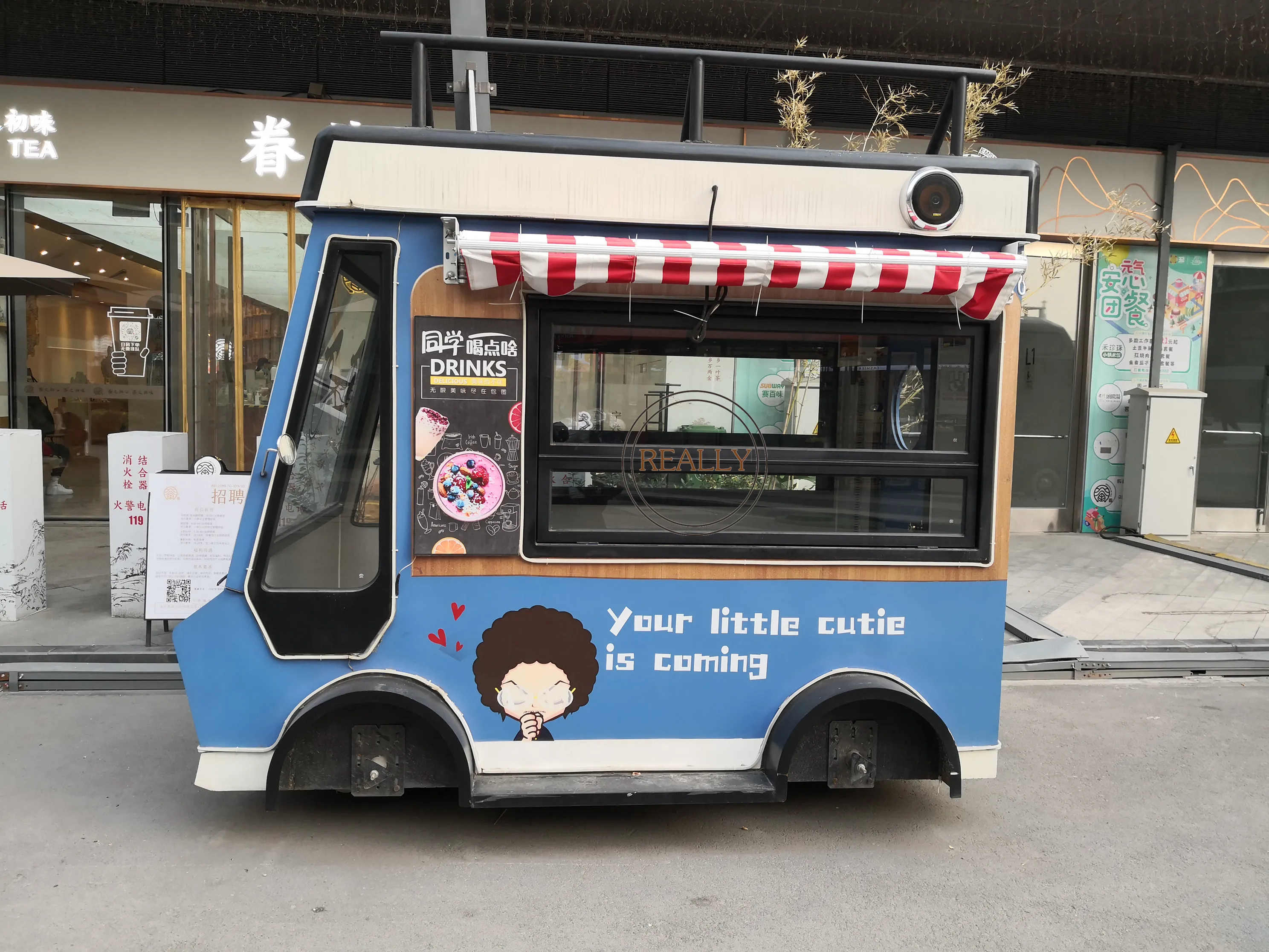 Mobile Street Fast Food Truck Vending Carts Restourant Trailer Vintage Car Van Ice Cream Catering Kiosk For Sale Europe | Бытовая