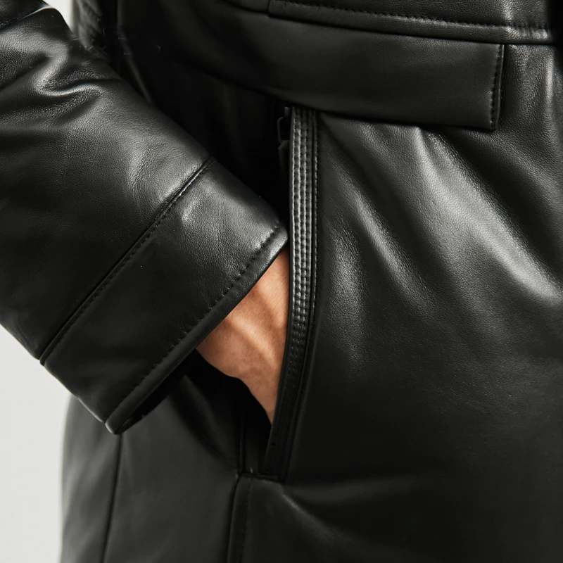 

Coats & Jackets