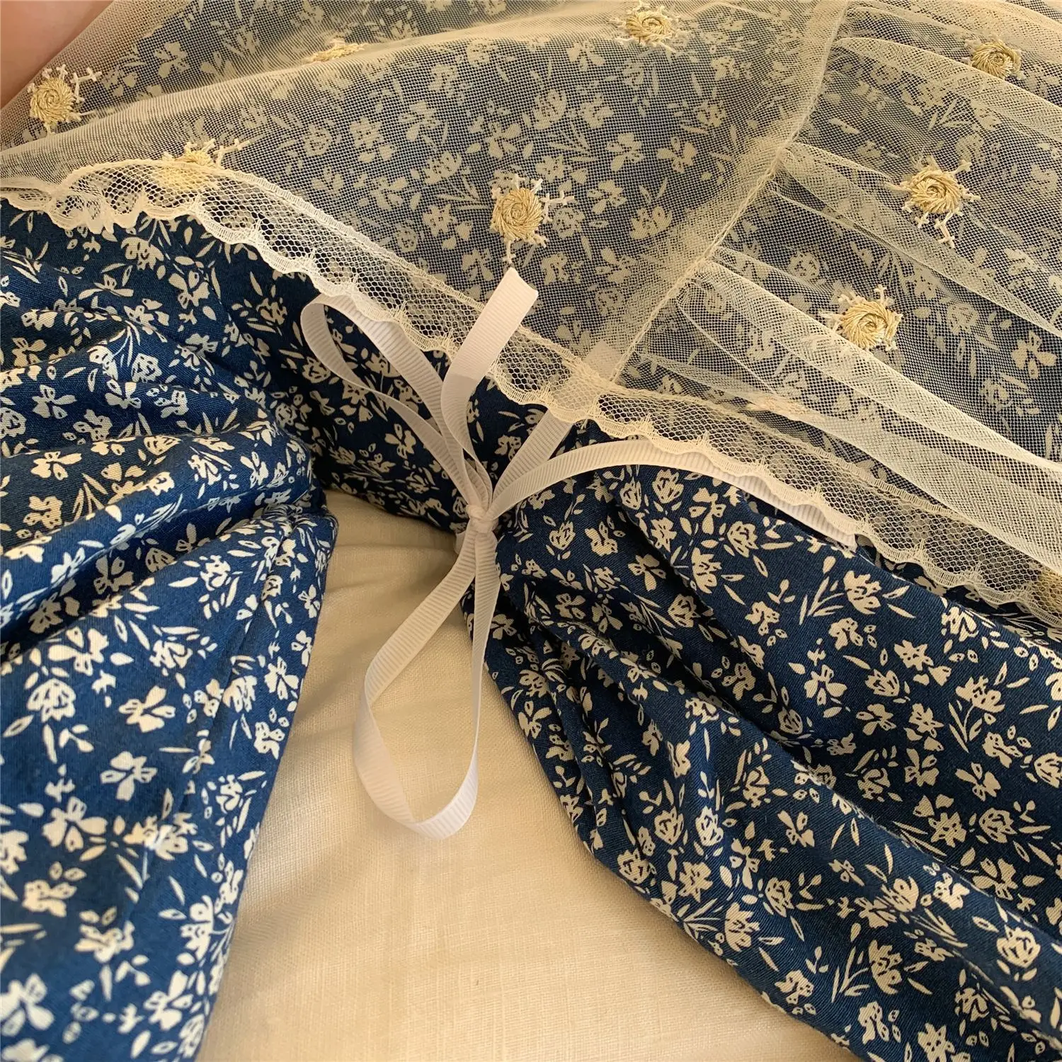 

Girls Floral Dress Spring New Cute Long-sleeved Mesh Princess Dress Children's Dress Party Girl Costume 1-6 Years Old