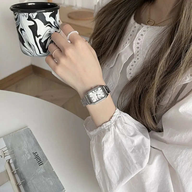 Часы женские прямоугольные кварцевые маленькие элегантные модные наручные с