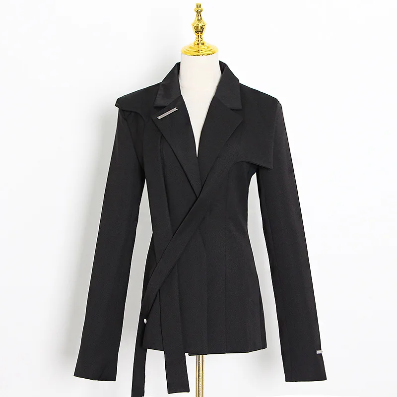 

Vogue of new fund of 2021 autumn female temperament fashionable joining together take a piece of irregular cold blazer