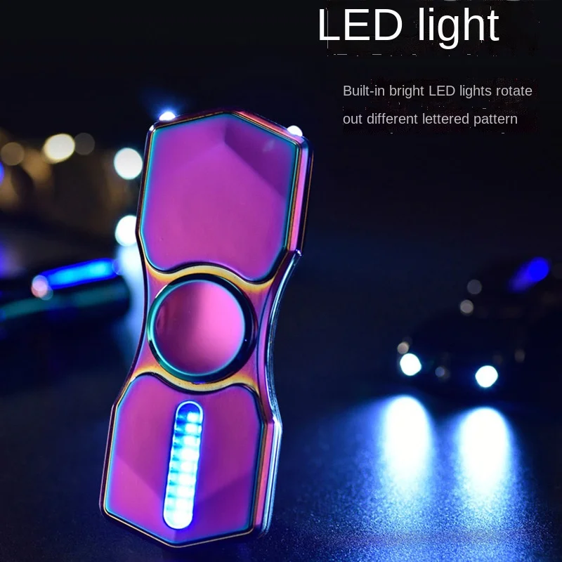 

Fingertip Gyro Cigarette Lighter with Light Sports Car Lighter Creative Car Light Double Flashlight Three Love Lighters Tobacco