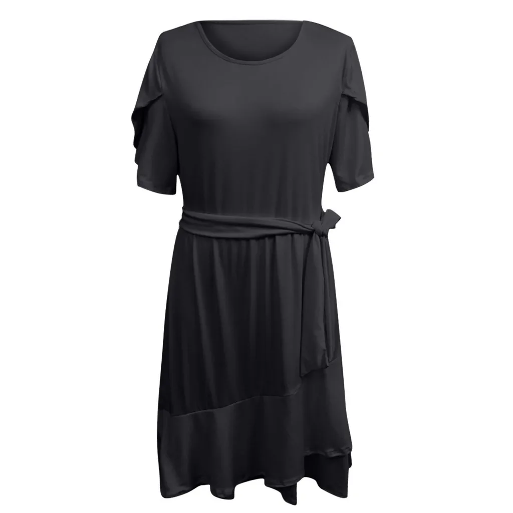 Женское летнее однотонное платье средней длины с коротким рукавом и