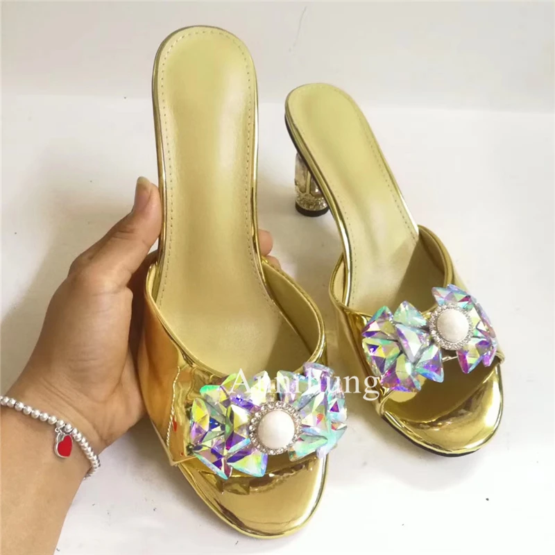 Роскошные туфли без задника из лакированной кожи на высоком каблуке | Обувь