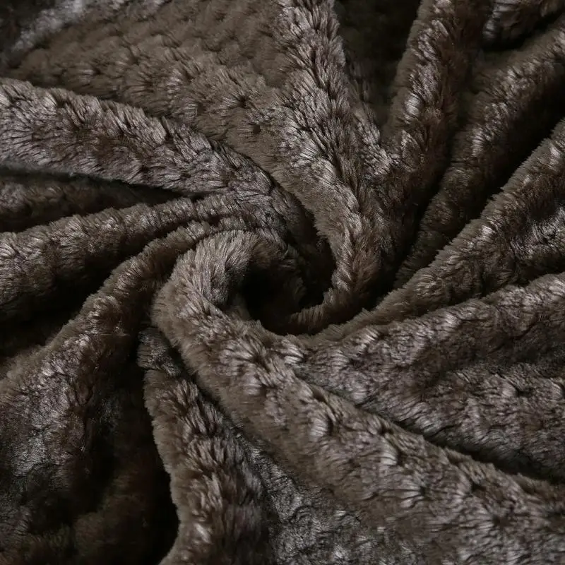 

High quality plush bedspread blanket 200x230cm High Density Super Soft Flannel Blanket to on for the sofa/Bed/Car