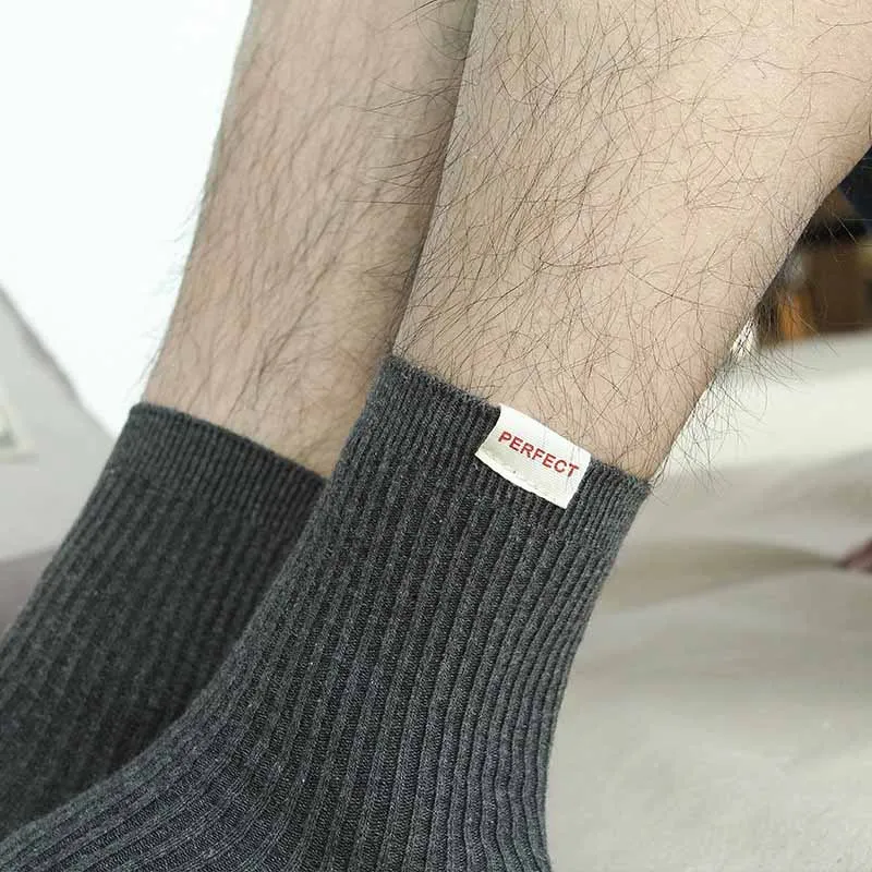 2019 осенне зимние повседневные мужские носки средней длины носок однотонного