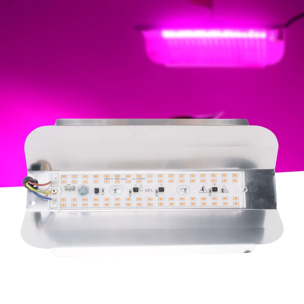 Светодиодсветильник фитолампа полного спектра для выращивания растений 50 Вт 220 В
