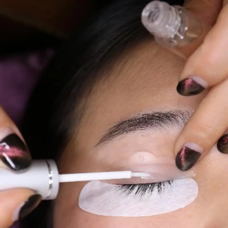 

Quick Dry Eyelash Glue False Eyelash Extension Glue Long-lasting Waterproof Eyelash Adhesive Glue Beauty Makeup Tool TSLM1