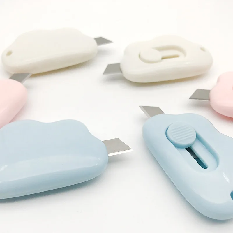 

Portable Cloud Utility Knife 9mm Mini Safety Metal Blade Express Box Opener Paper Cutter Art Craft Wrapping Office School A6359