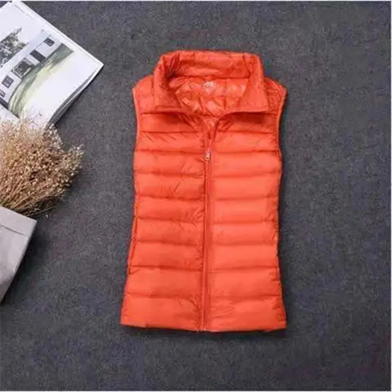 Ultra-light Women's coats Sleeveless White Duck Feather Warm Waistcoat Down Vest Down jacket women spring 2022 feminine coat