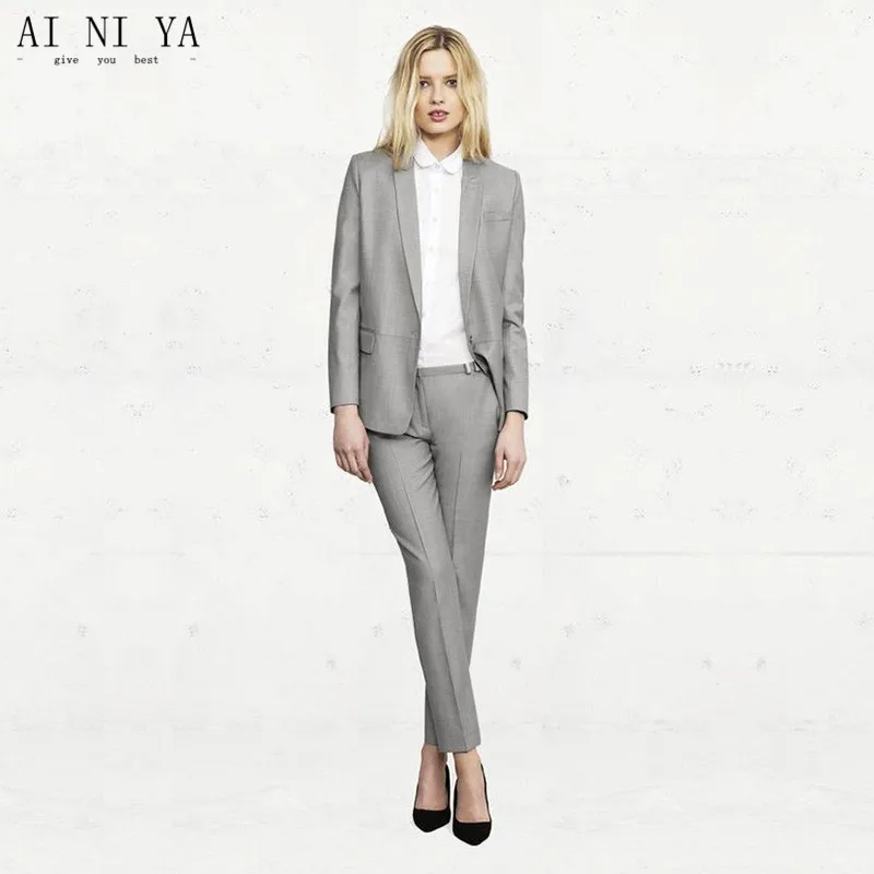 Брючный костюм женский светло-серый деловой для офиса на заказ | Женская одежда