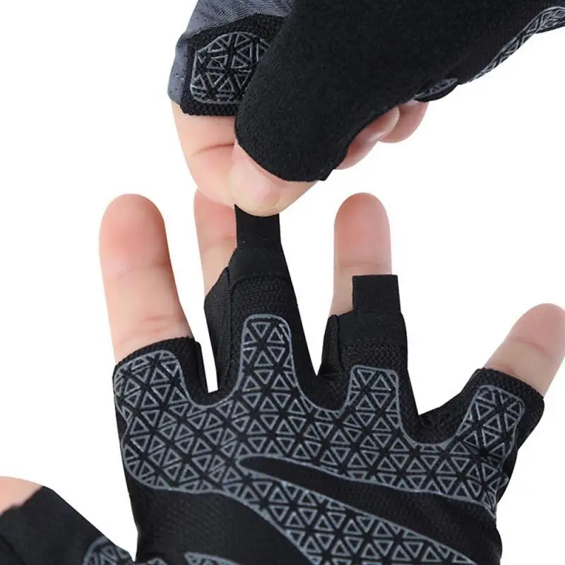 

New Women's Fitness Cycling Gloves Non-slip Yoga Exercises Half-finger Men's And Women's Handguards Cycling Accessories