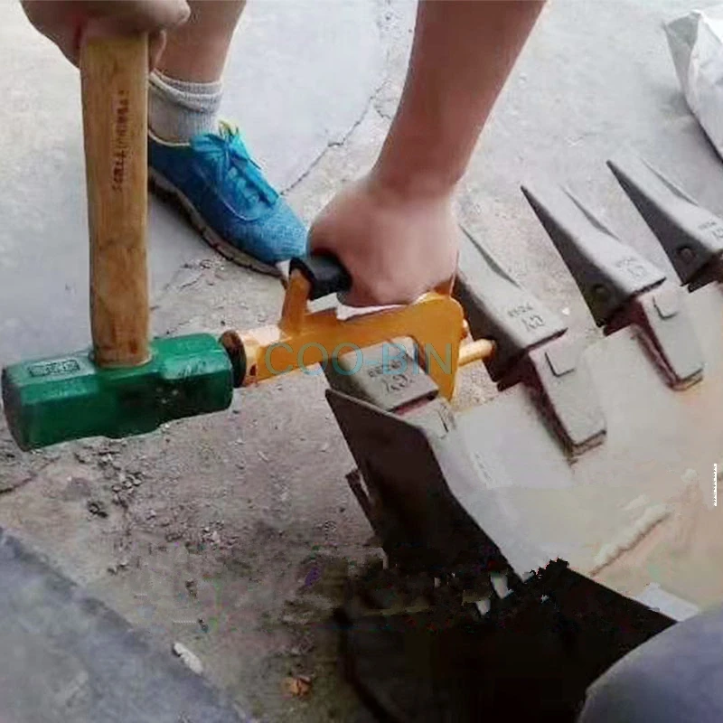 Экскаватор продавец сражение зубной шпильки инструмент продажи артефакт