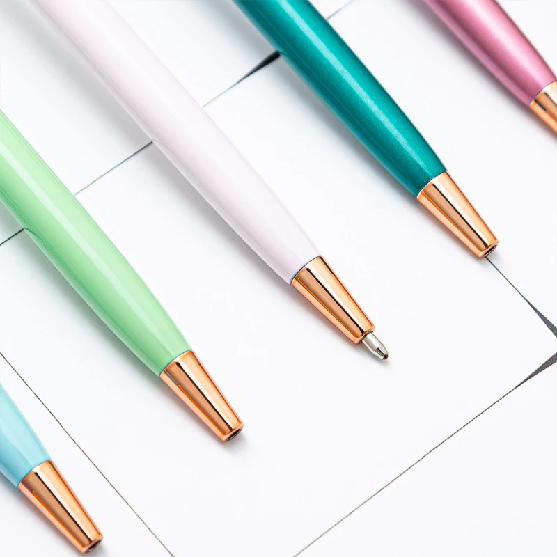 1 ручка + 2 заправки металлическая кавайная цветная шариковая для резьбы по