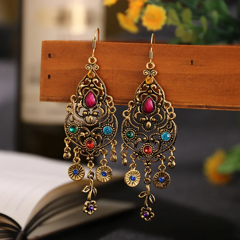 

Indian Jhumka 2020 Women Vintage Alloy Tassel Bollywood Hollow Out Flower Carved Rhinestones Dangle Earrings Boho Ethnic Jewelry