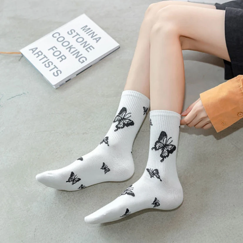 Socks Woman Funny Butterfly Middle Tube Harajuku Japanese Long Socks Socks for Men Cycling Socks Woman Trending