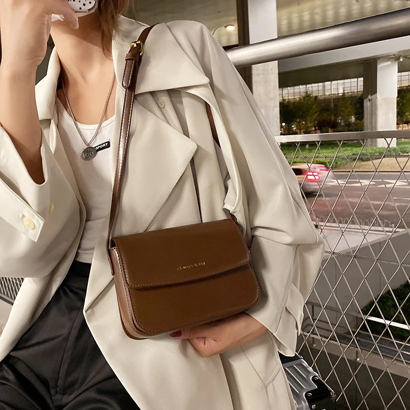 

Retro Ladies Shoulder Bag Brown New Crossbody Bag For Women 2021 Designer Female Square Bag PU Leather Light With Compartment
