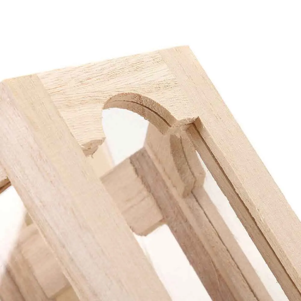 Двор открытый сад прозрачная доска деревянная кормушка для птиц легко