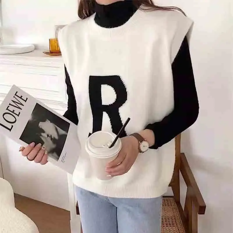 

Women Sweater Vest 2022 Autumn Winter Korean Style Fashion Letter R Casual Round Neck Knit Waistcoat Sleeveless Pullover T717