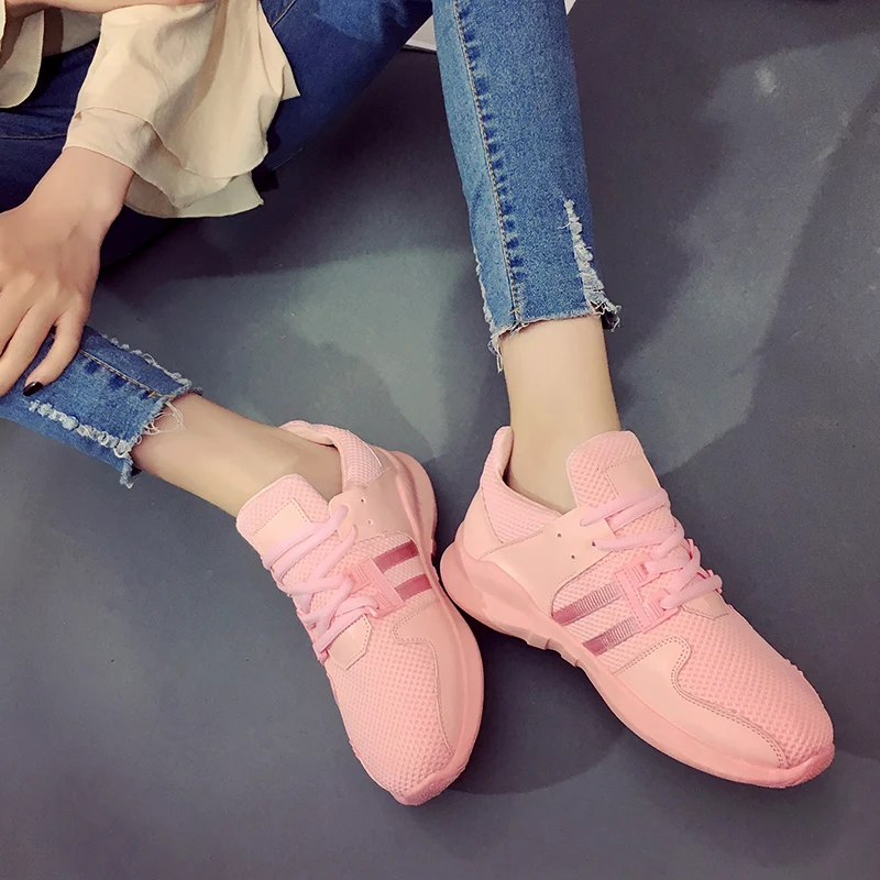 

2020 Women's Lightweight Mesh Breathable Lace-up Non-slip Women's Sneakers Ladies Casual Outdoor Running Gym Shoes W39-04