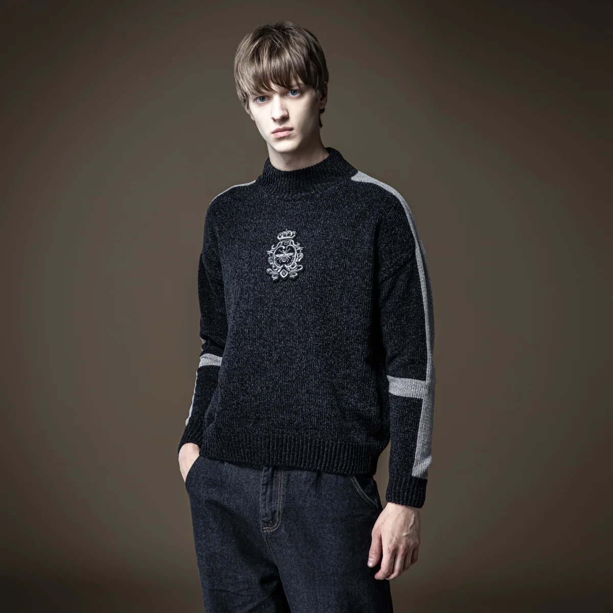 

Free shipping New men's male unique fashion casual Autumn New 2020 embroidered pullover sweatershirt top trend B204110235