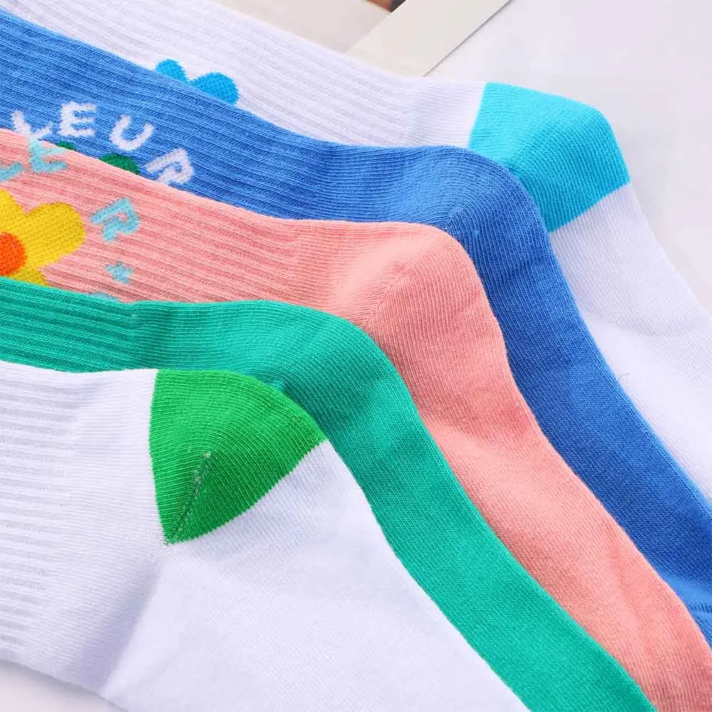 

Fashion Women Socks Beauty Flower Golf Middle Tube Socks Ladies Harajuku Socks Sweet Girls Soft Cotton Breathable Socks New Hot