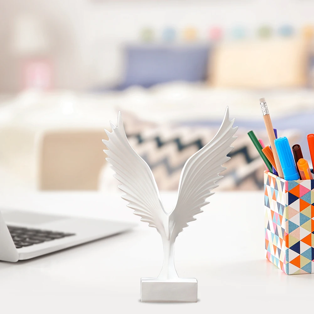 

Resin Eagle Wing Art Model Sculpture Animal Wings Home Decoration Art Crafts Living Room Office Study Furnishing