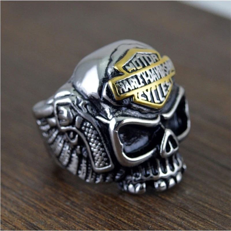 

Men's creative hip-hop rock wings skull punk retro exquisite fashion party boy birthday gift jewelry wholesale