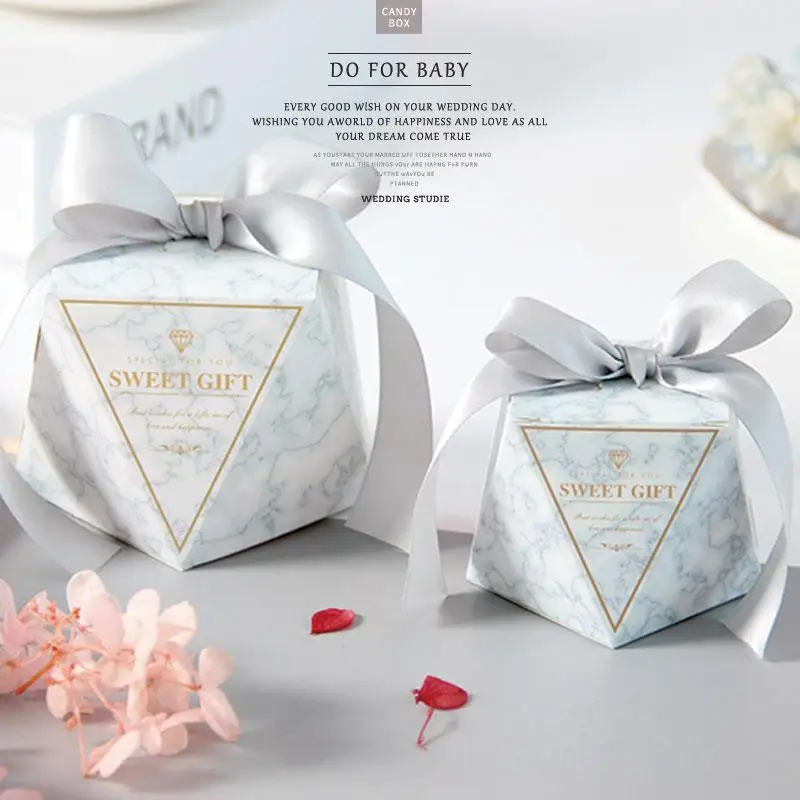 

10pcs European Style Diamond Candy Box Wedding & Engagement Like Gift Box Wedding Birthday Party Decoration Supplies Box
