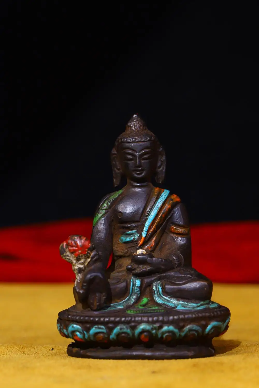 

Home Decor 3"Tibet Buddhism Temple Old Bronze Tracing Medicine Buddha Shakyamuni Buddha Statue Small buddha