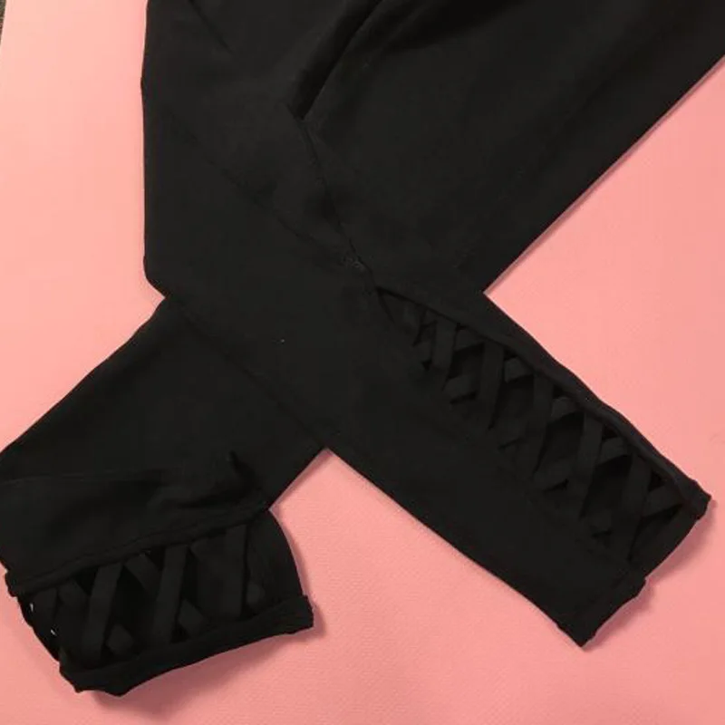 

Women Supe quality capris Top Quality Women Yoga crop Fitness Gym Clothing 4 way Stretch capris Size 4-12