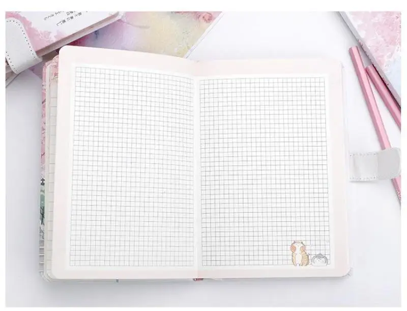 Ежедневник A5 в розовой твердой обложке офисный и школьный кавайный журнал клетку
