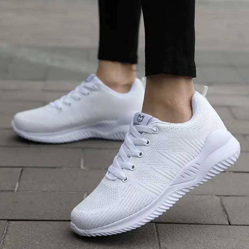 

Women's Running Shoes Flat-Heel Women Sports Height Increasing Running Sneakers 33-48 Women's Winter Sport Shoes Nice Tennis