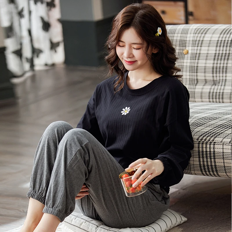 Пижама женская хлопковая с длинным рукавом и принтом маргариток 2 шт. | Женская