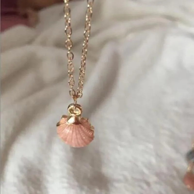 Цепочка женская с кулоном в виде ракушки морской звезды раковины | Украшения и