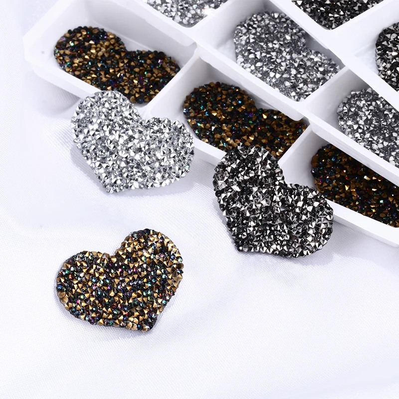 Стразы в форме сердца 20x28 мм без горячей фиксации не самоклеющиеся аппликация