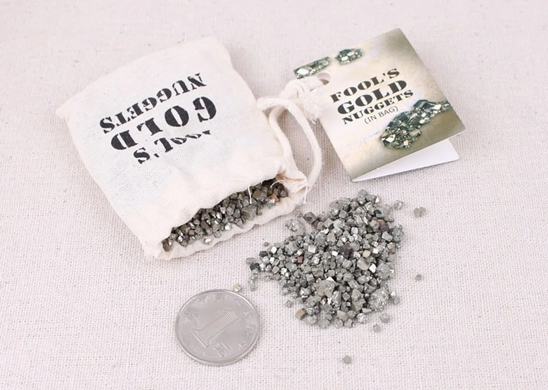 

Natural Stones and Minerals Iron Ore Samples with Fine Sand and Gravel Can Hold Wishing Bottles Gather Wealth Geomancy Raw Stone