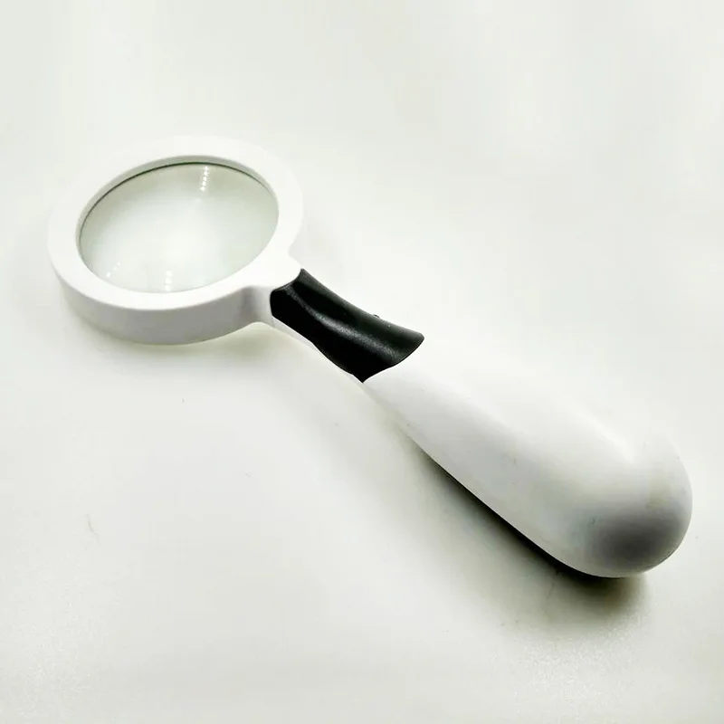 

Handheld High-definition Glass Lens Magnifying Glass 4 Times Reading and Newspaper Magnifying Glass with LED Light