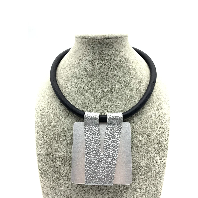 YD & YDBZ новое ожерелье с подвеской для женщин кожаные аксессуары модное квадратный